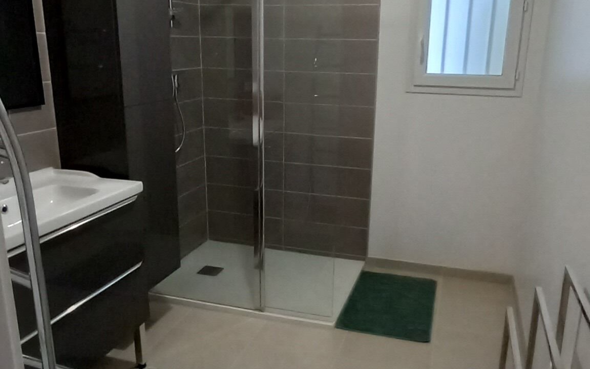 Photo of Bathroom in Serqueux