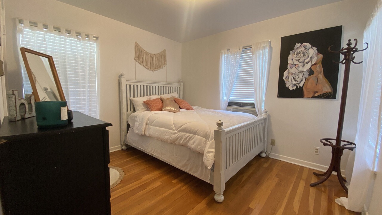 Photo of Bedroom in Highland Park