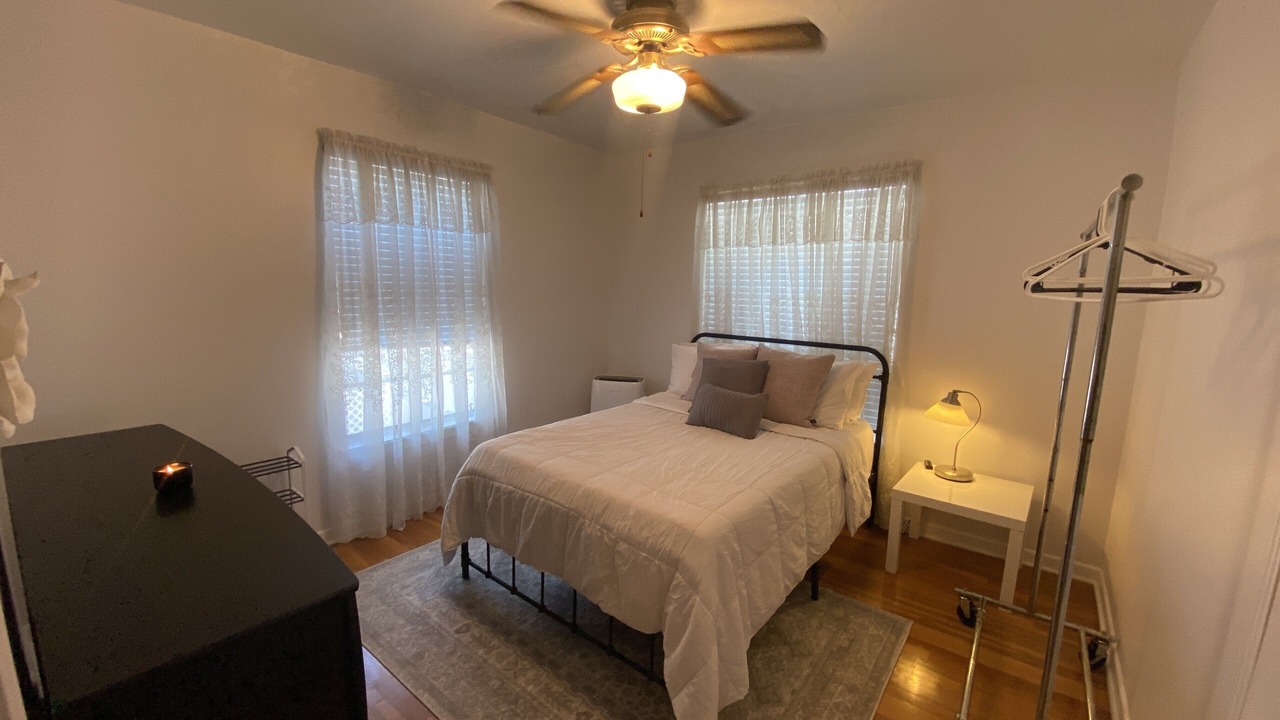 Photo of Bedroom in Highland Park