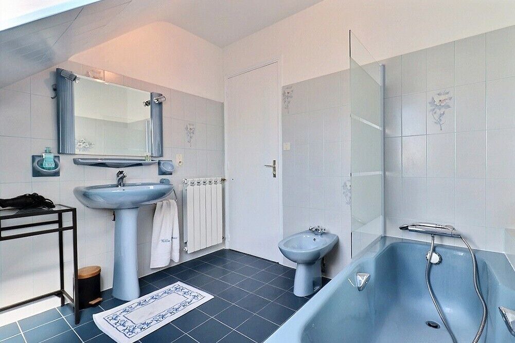 Photo of Bathroom in Port-Louis