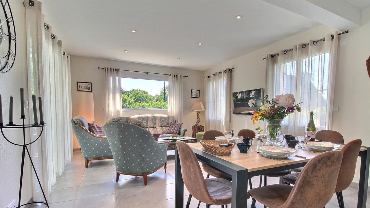 Photo of Others in Auray