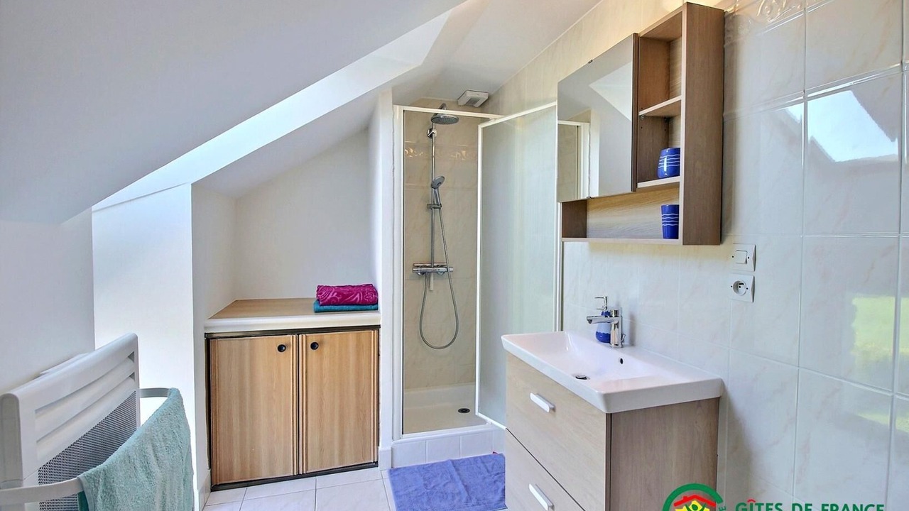 Photo of Bathroom in Limerzel