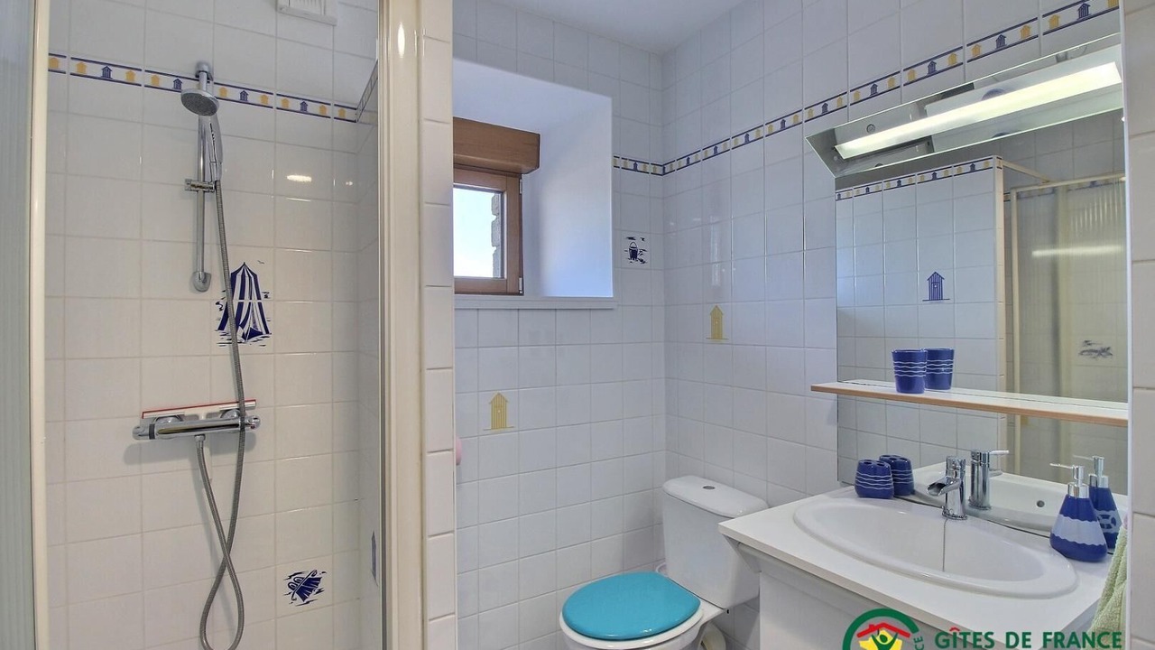 Photo of Bathroom in Limerzel