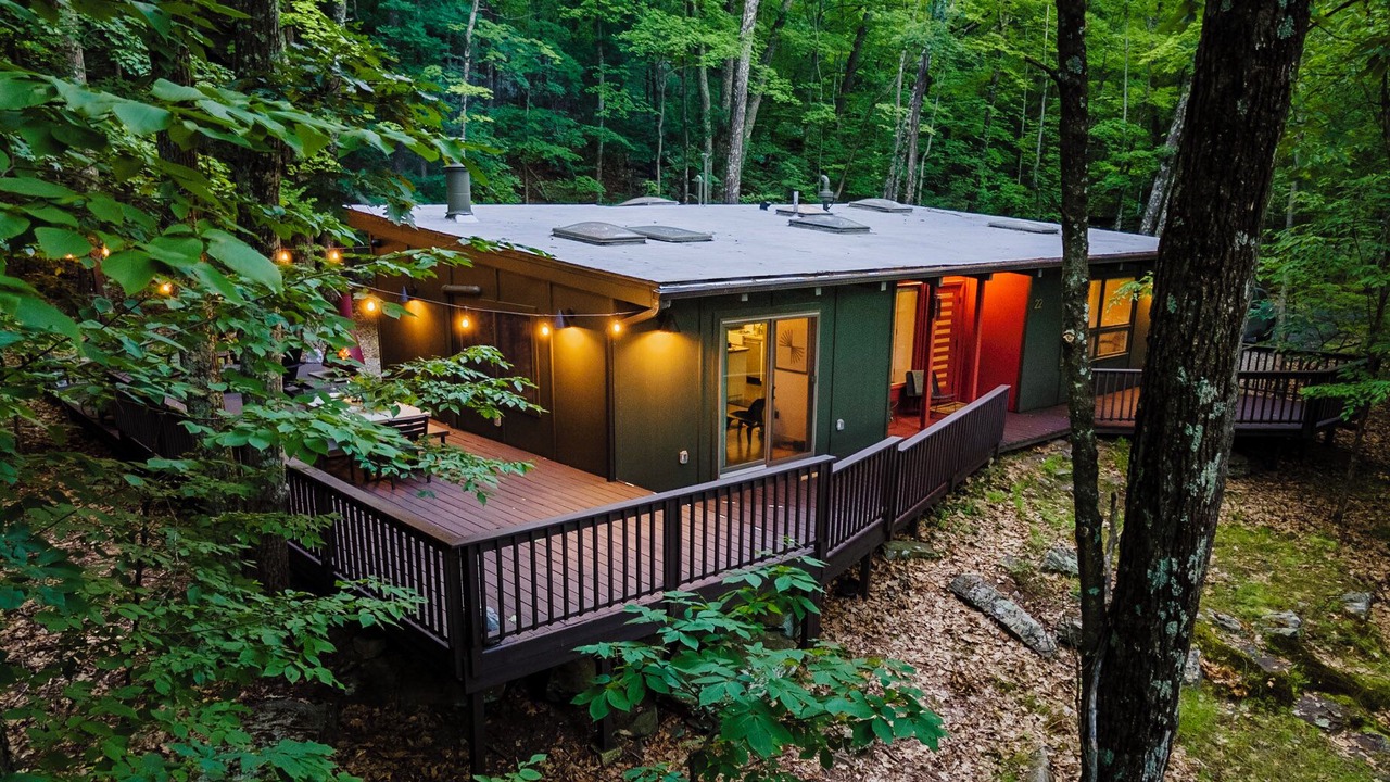 Photo of Outdoor in Woodstock