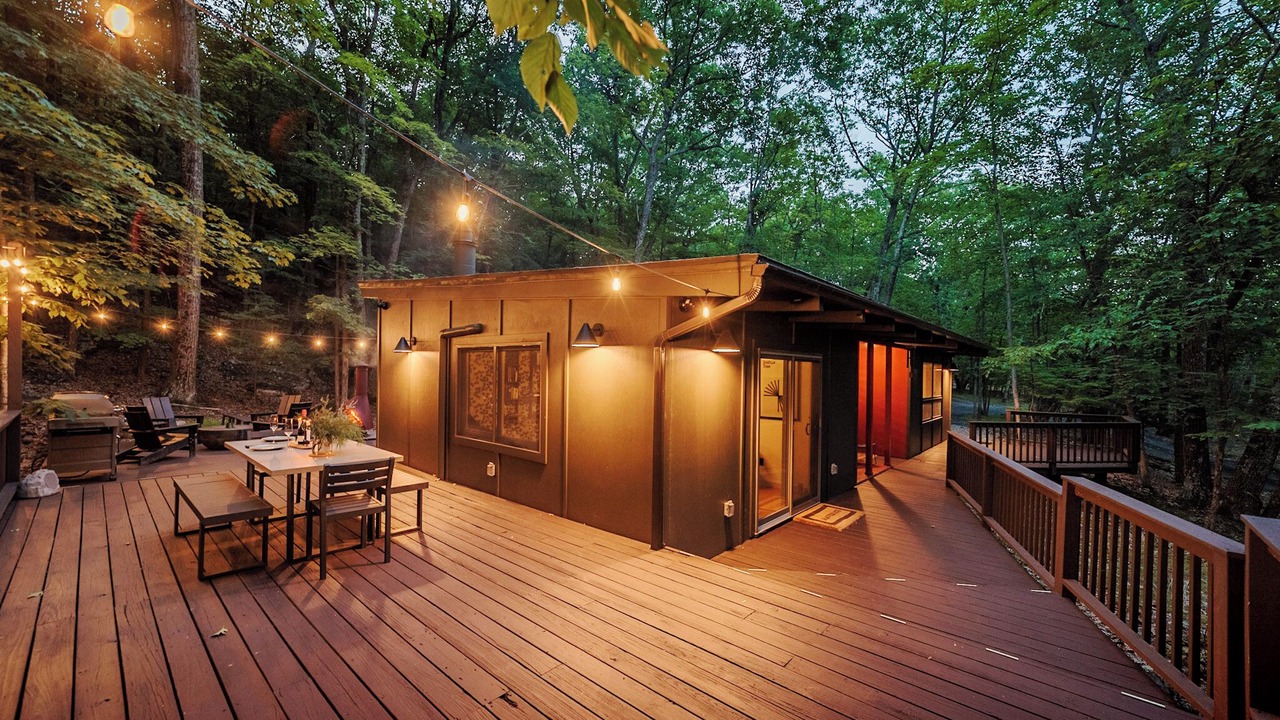 Photo of Outdoor in Woodstock