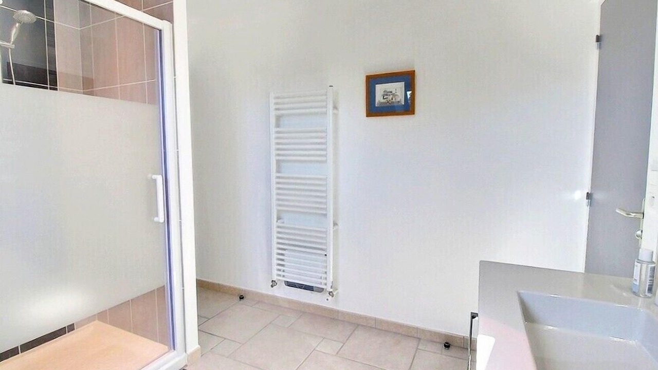 Photo of Bathroom in Ferel