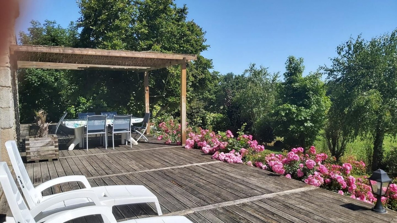 Photo of Outdoor in Limerzel