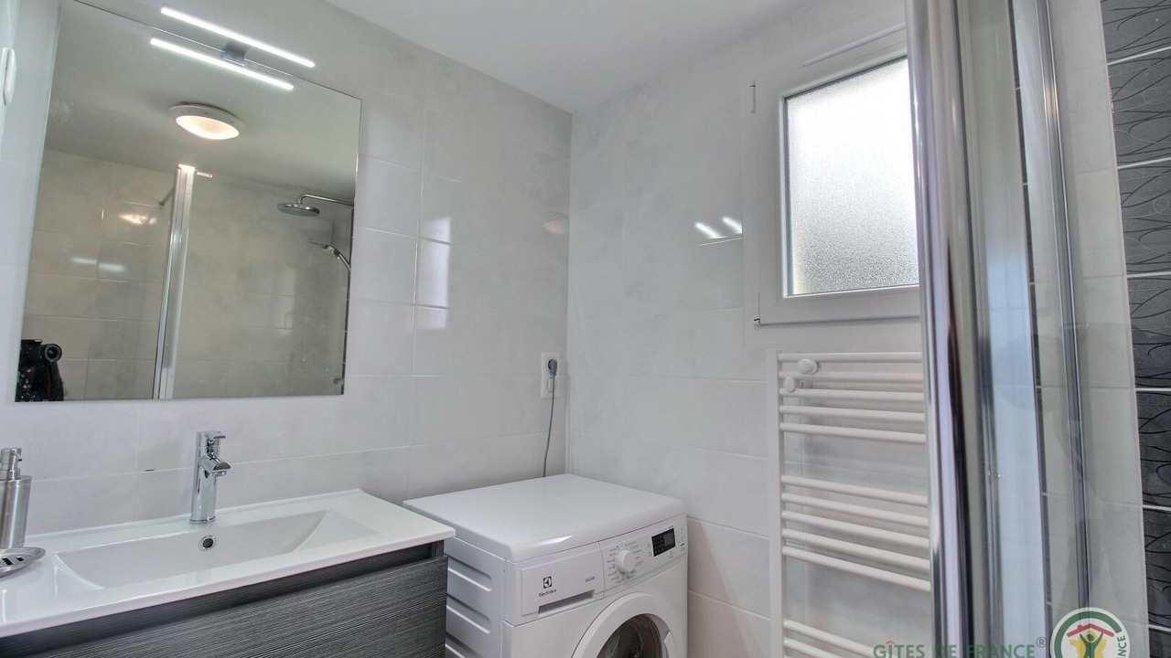 Photo of Bathroom in Brehand