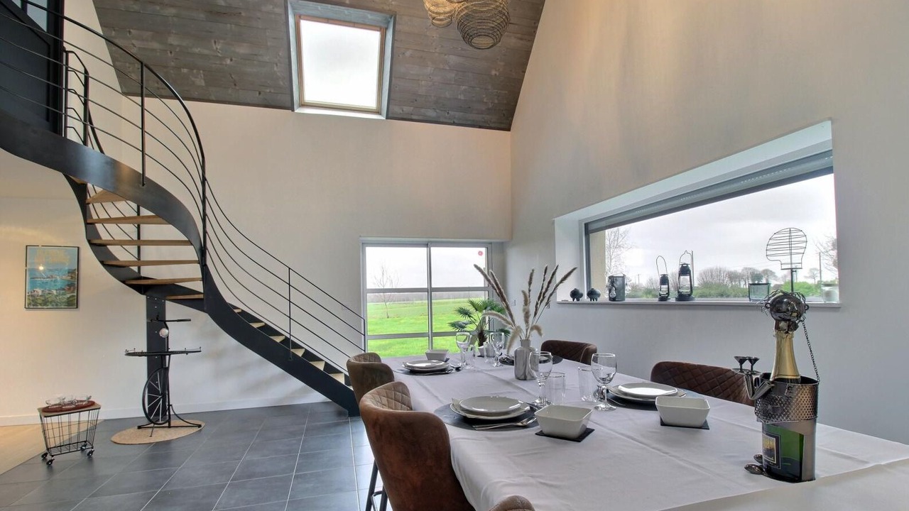 Photo of Others in Henanbihen