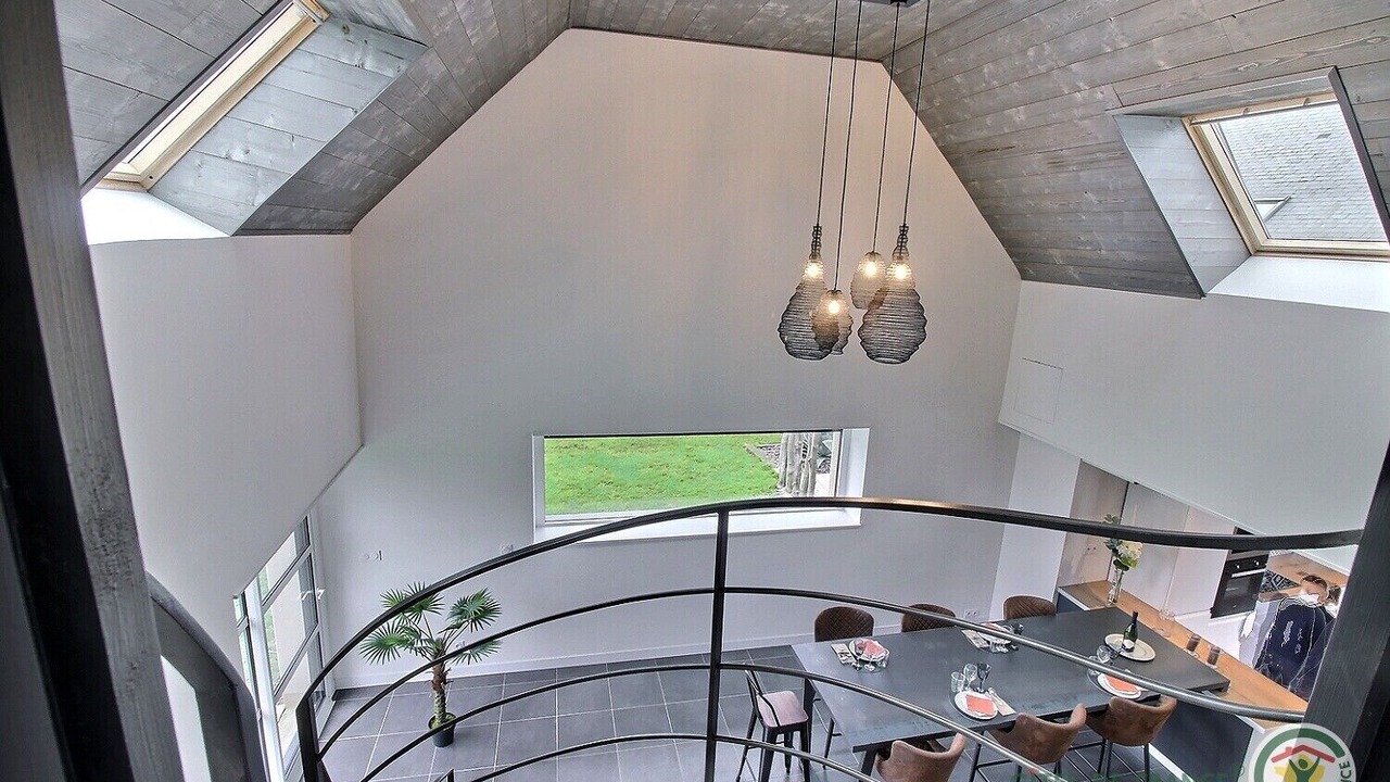 Photo of Others in Henanbihen