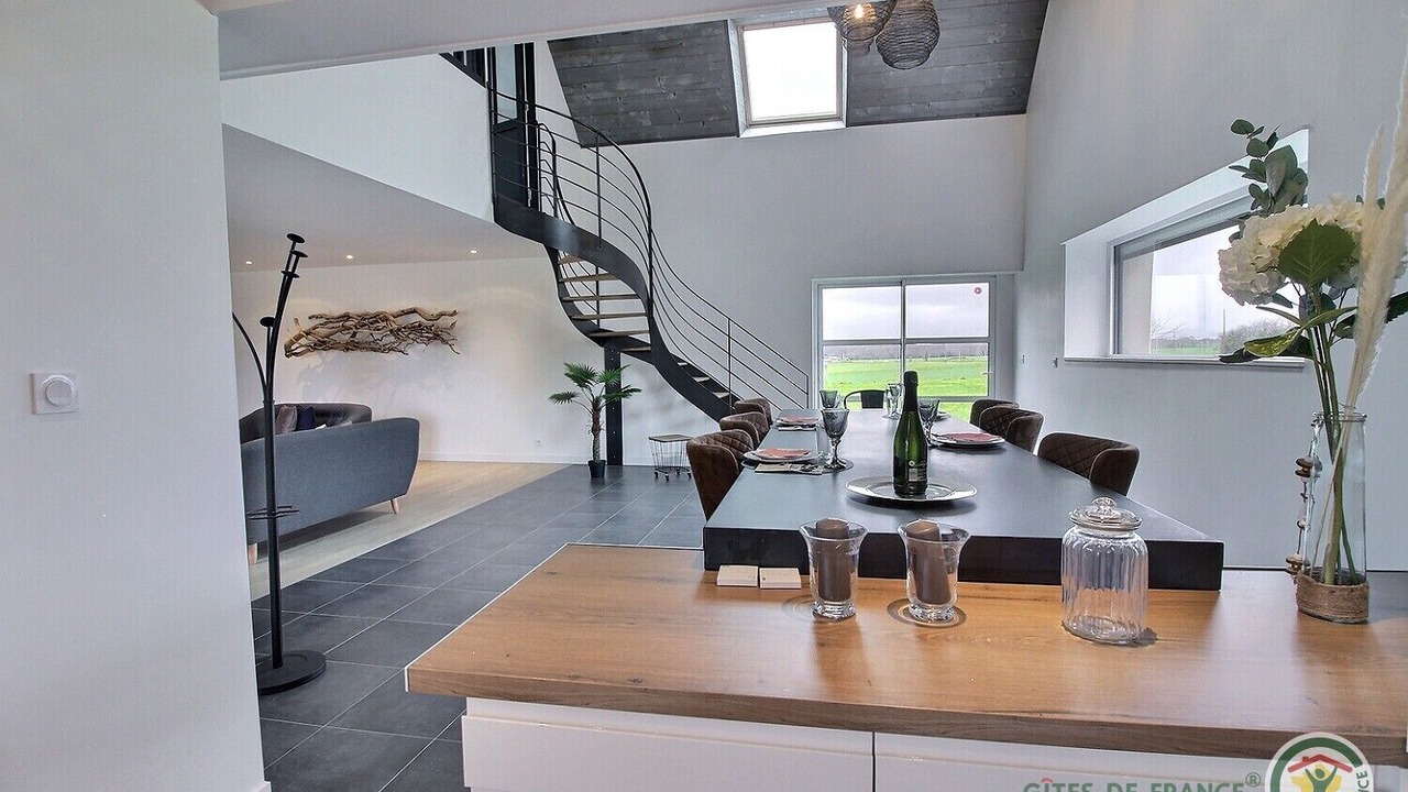 Photo of Others in Henanbihen