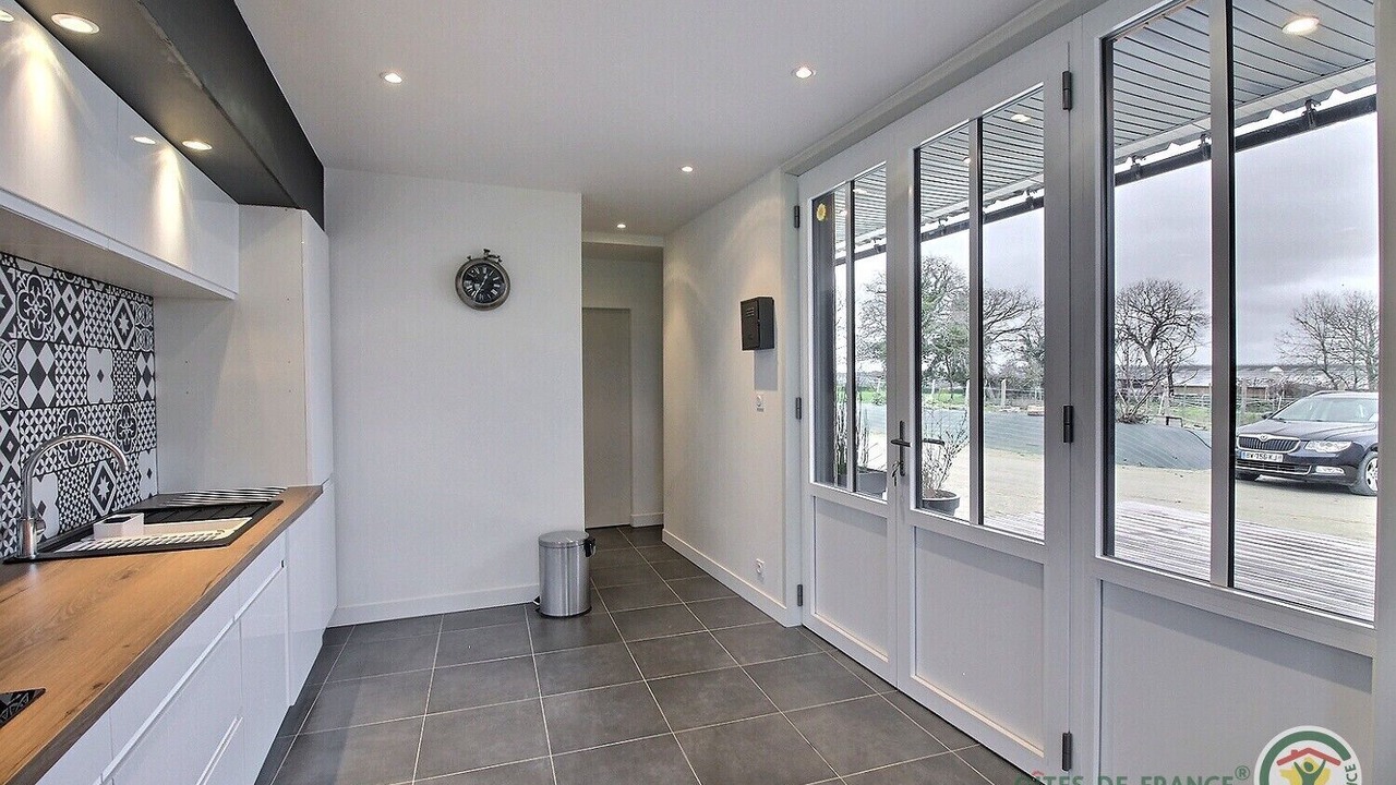 Photo of Kitchen in Henanbihen