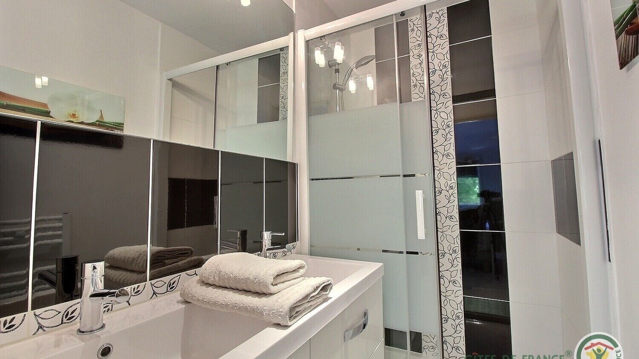 Photo of Bathroom in Plouezec