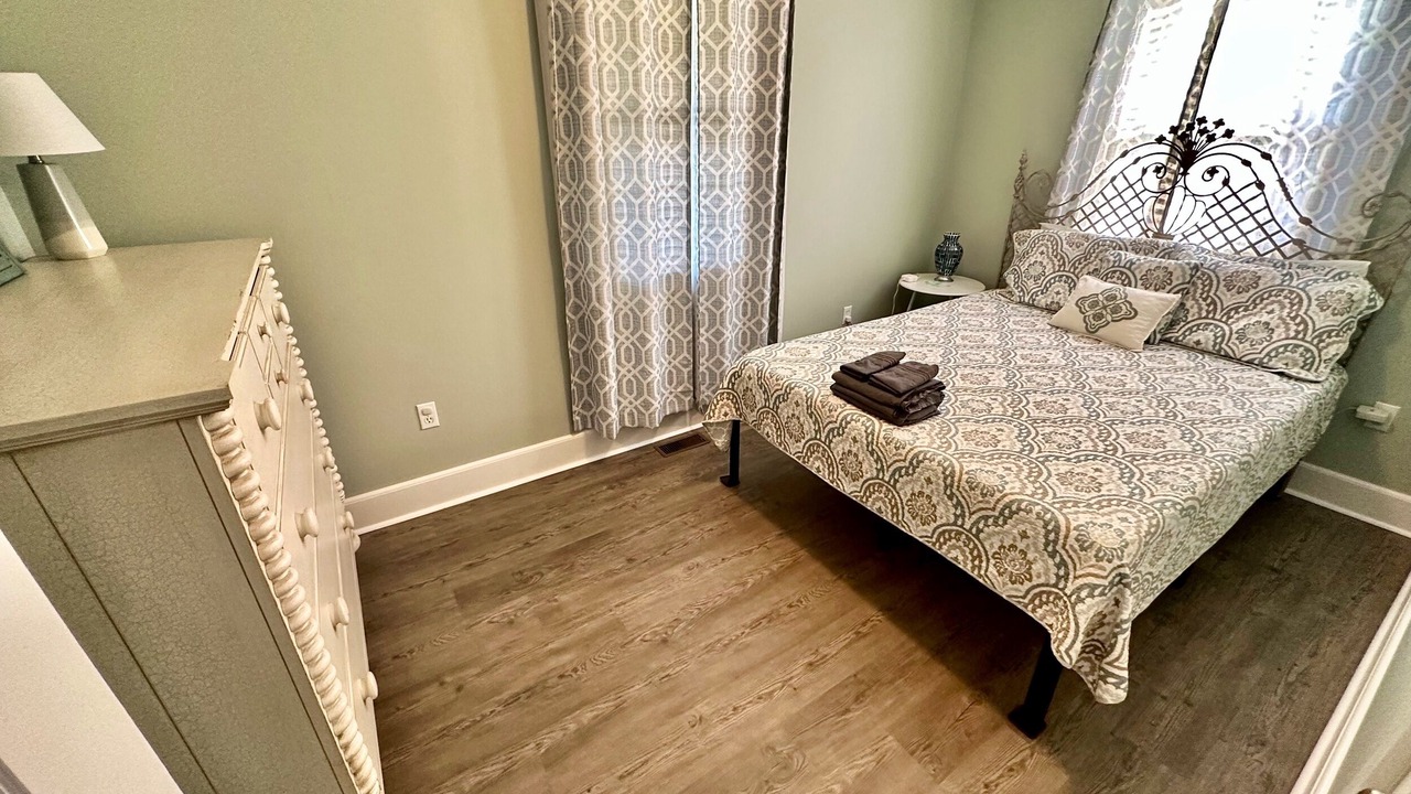 Photo of Bedroom in Sharps