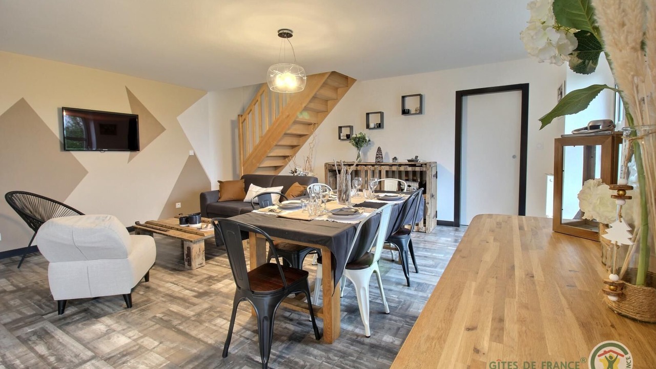 Photo of Others in Henanbihen