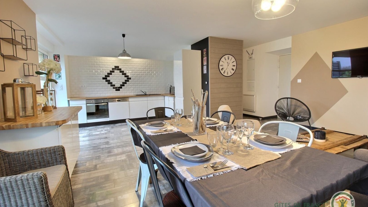 Photo of Others in Henanbihen