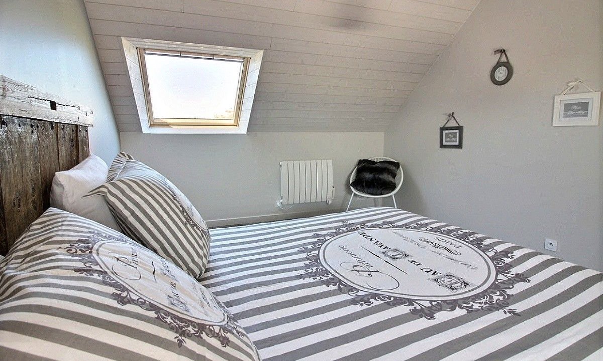 Photo of Bedroom in Henanbihen