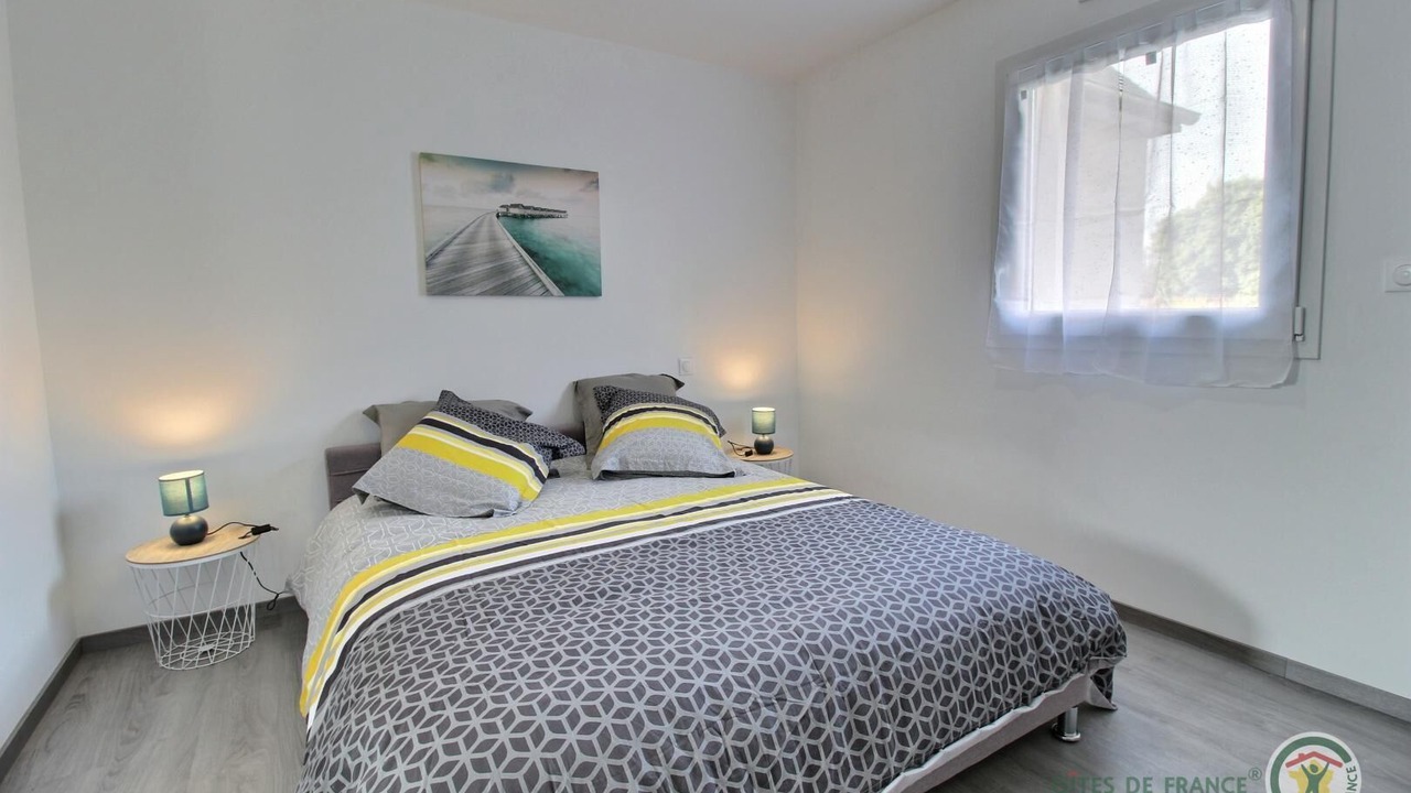 Photo of Bedroom in Pleubian