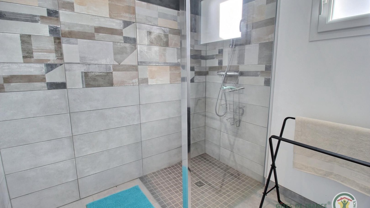 Photo of Bathroom in Pleubian