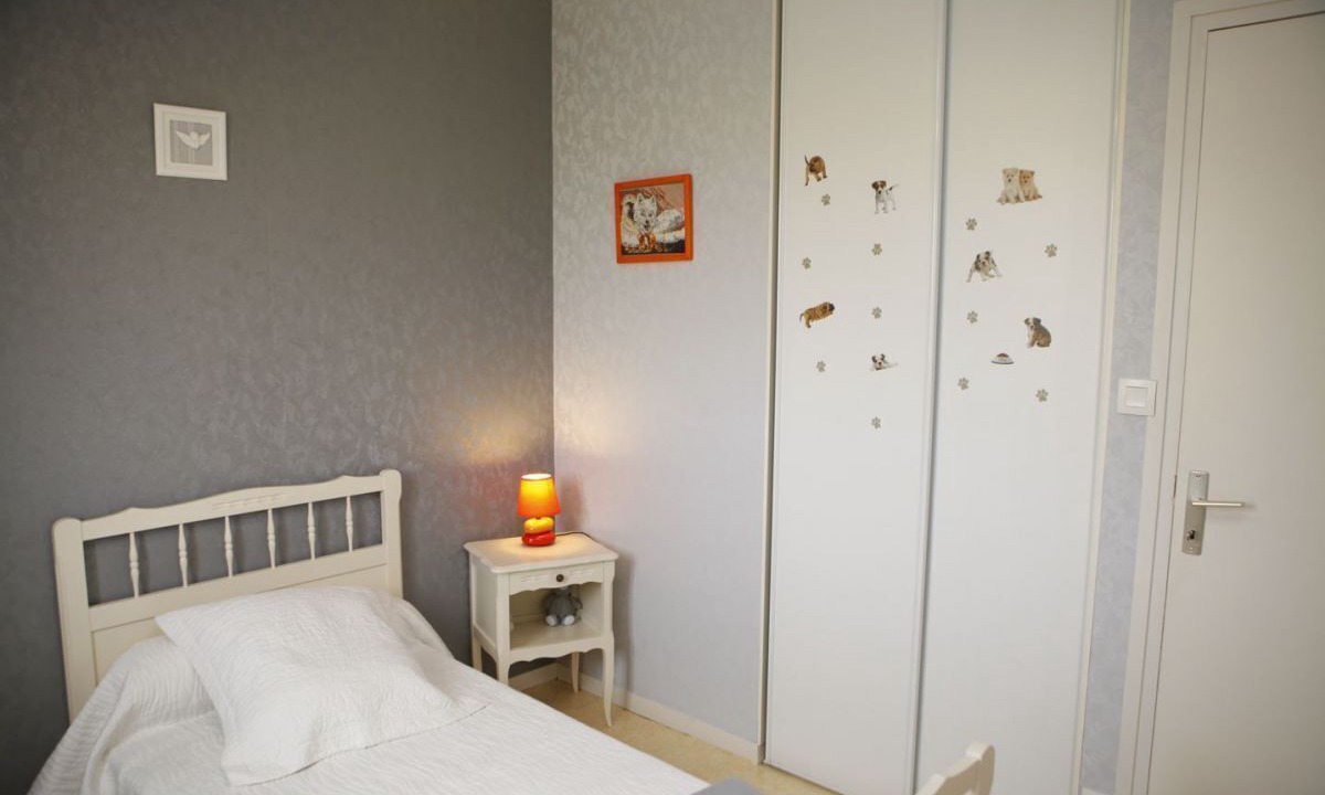 Photo of Bedroom in Saint-Thelo