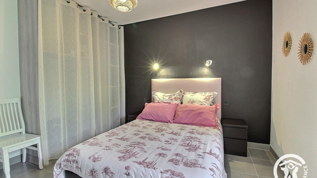Photo of Bedroom in Saint-Donan