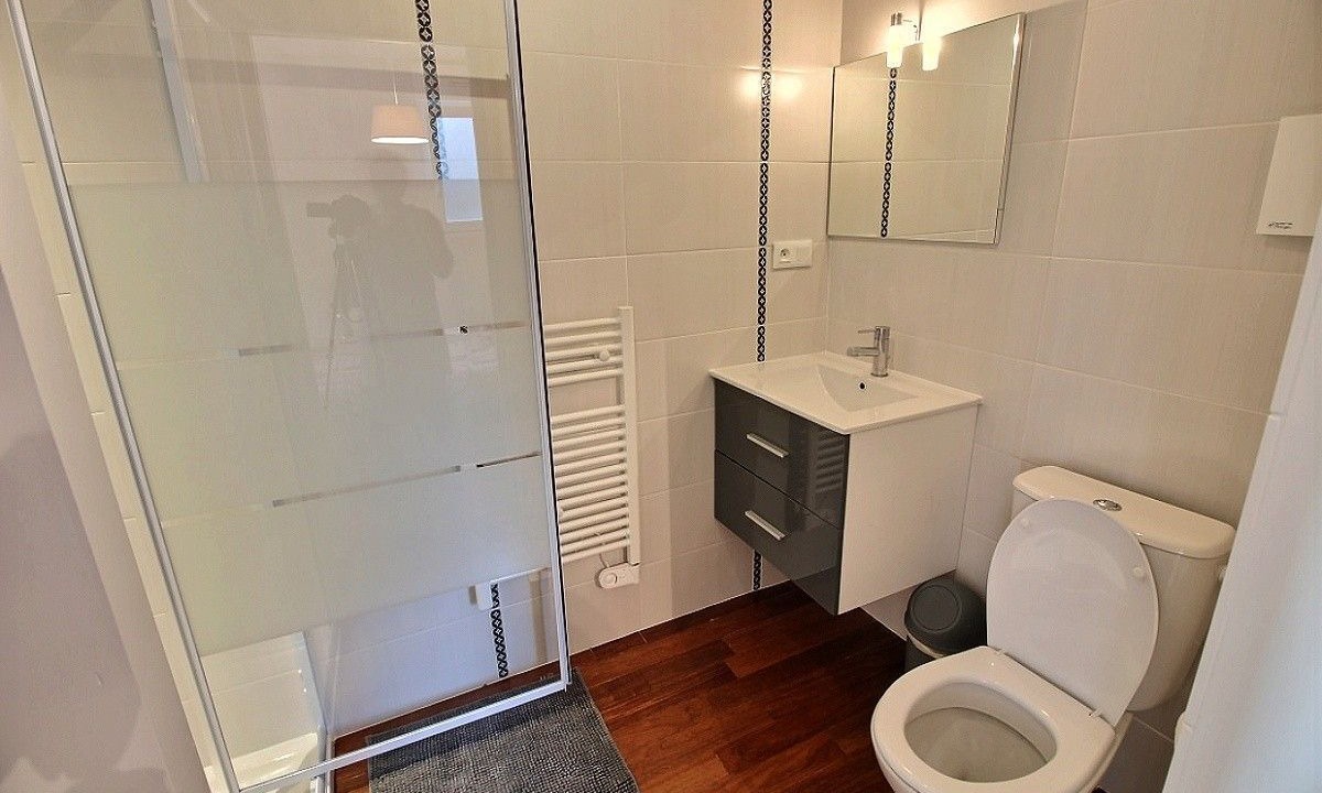 Photo of Bathroom in Trevou-Treguignec