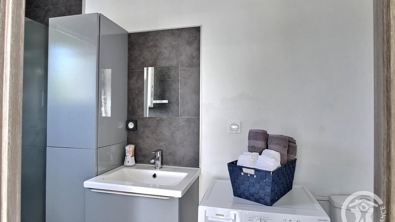 Photo of Bathroom in Louannec