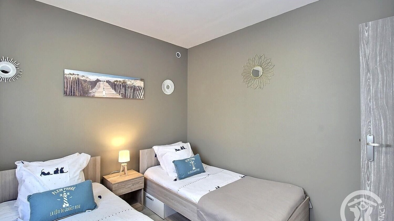 Photo of Bedroom in Louannec