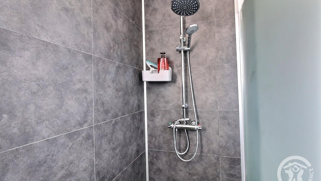 Photo of Bathroom in Louannec