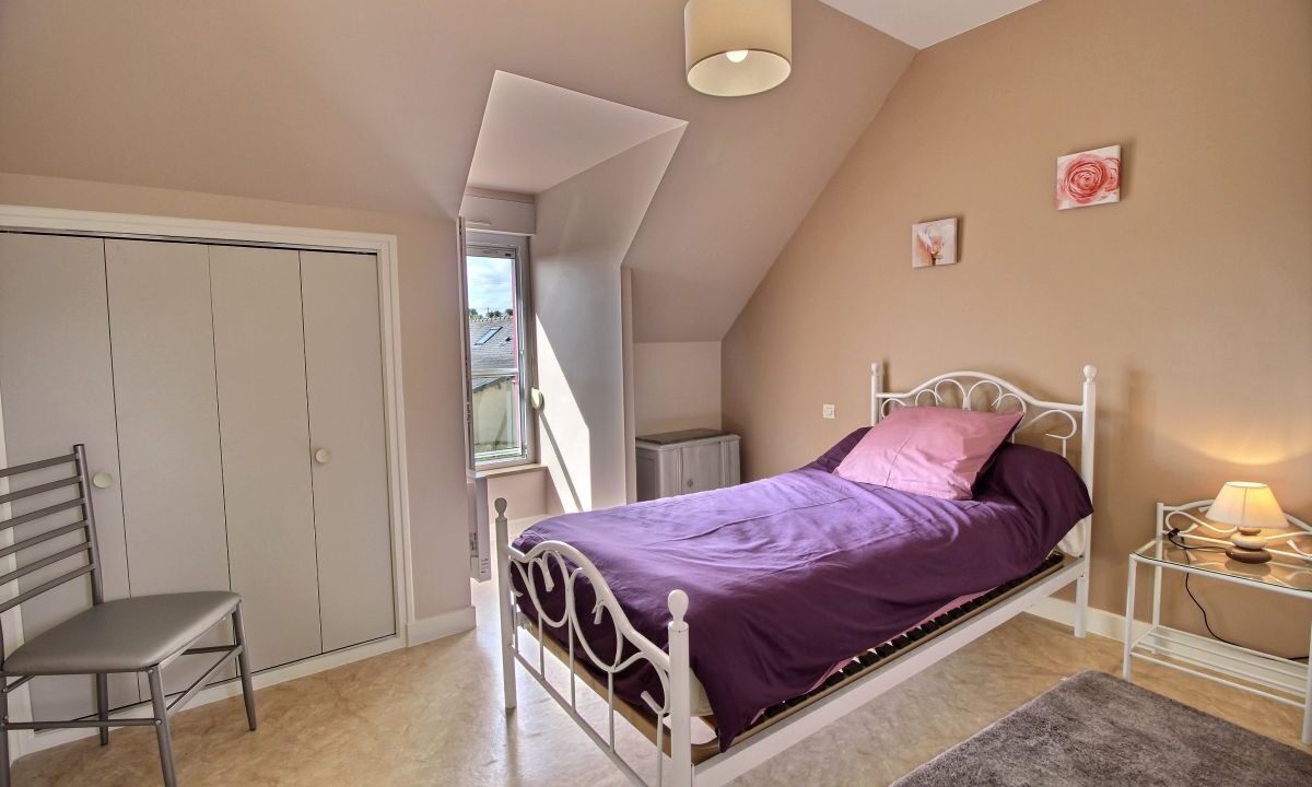 Photo of Bedroom in Plouguenast