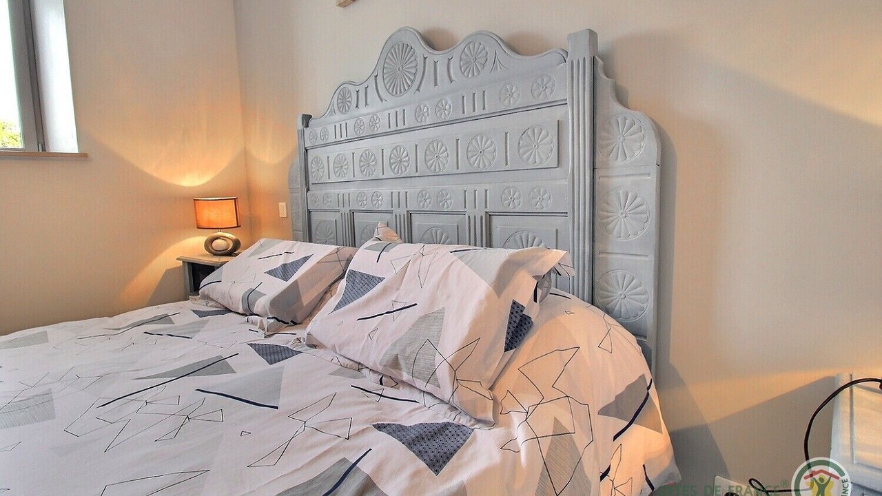 Photo of Bedroom in Quemperven