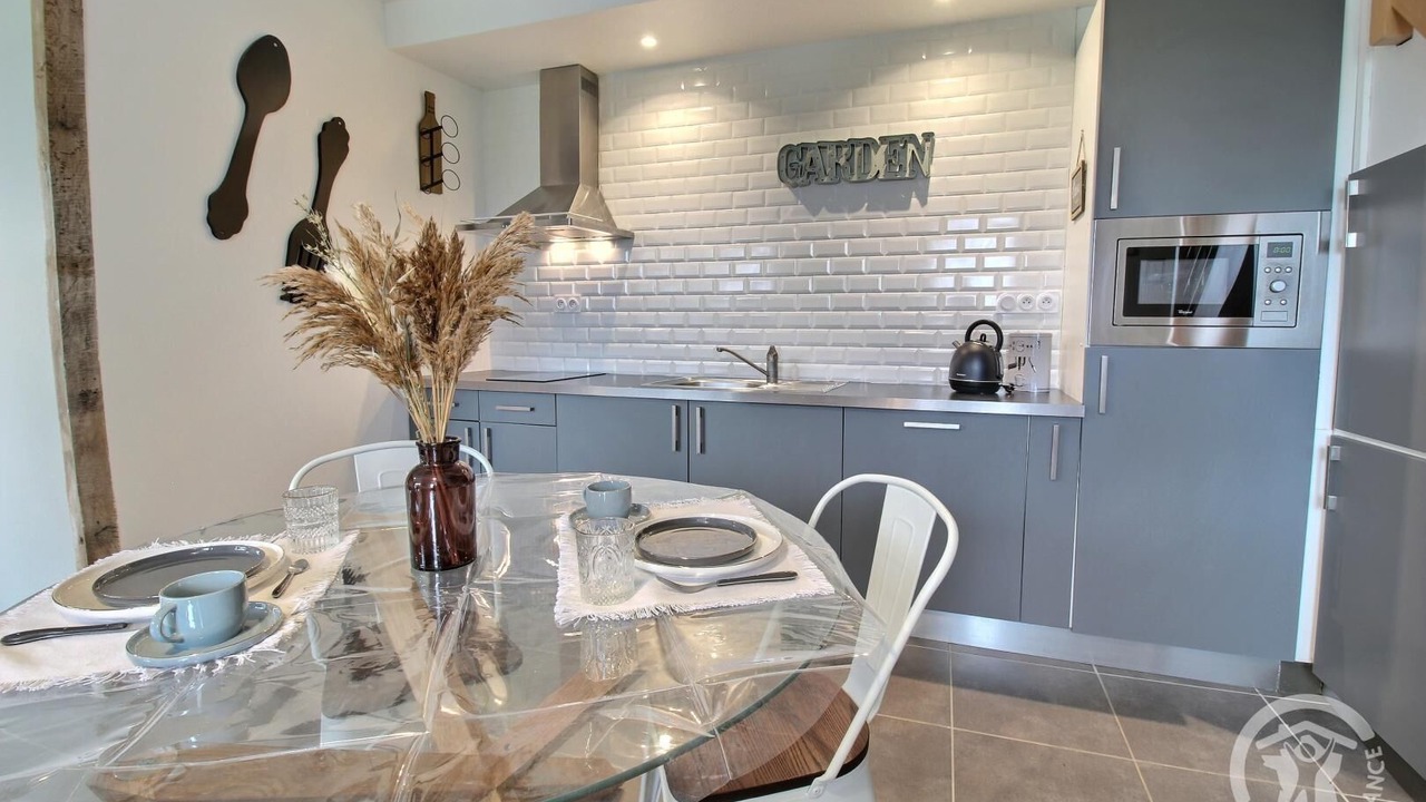 Photo of Kitchen in Henanbihen