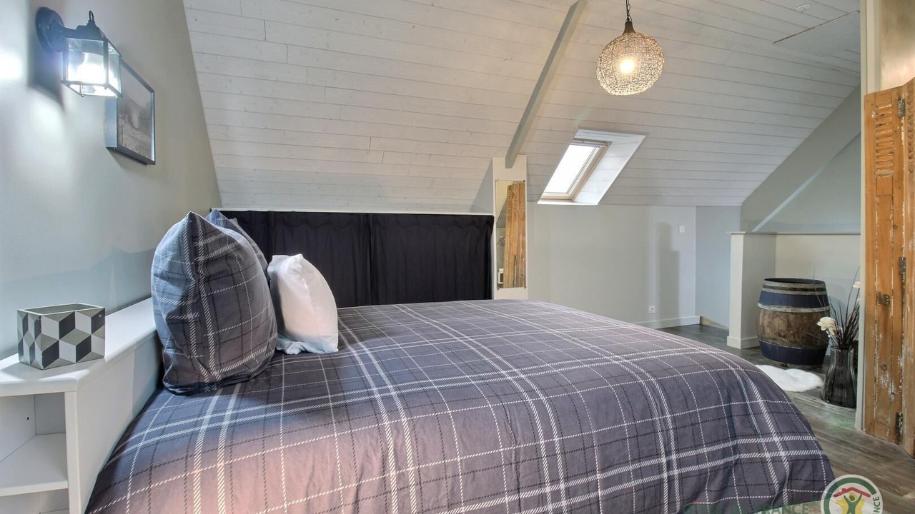 Photo of Bedroom in Henanbihen