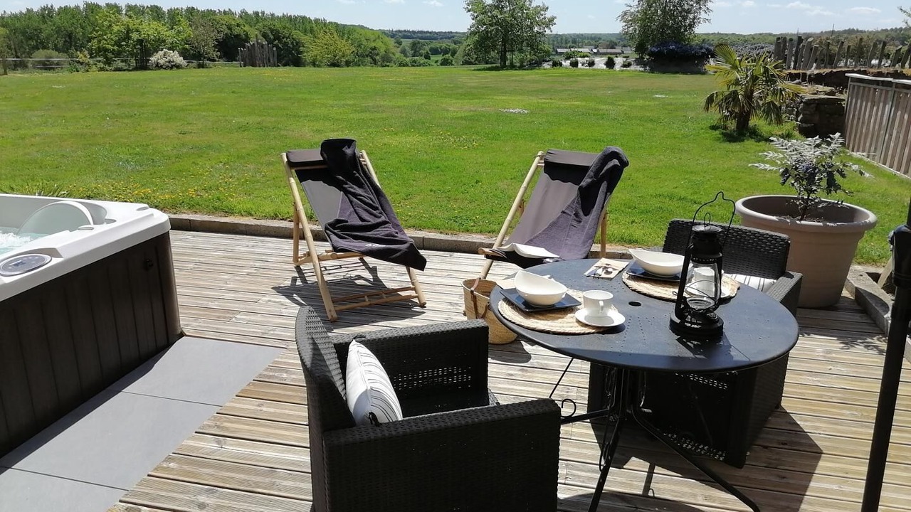 Photo of Outdoor in Henanbihen