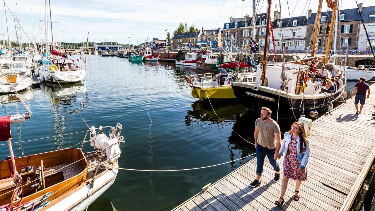 Photo of Others in Yvias