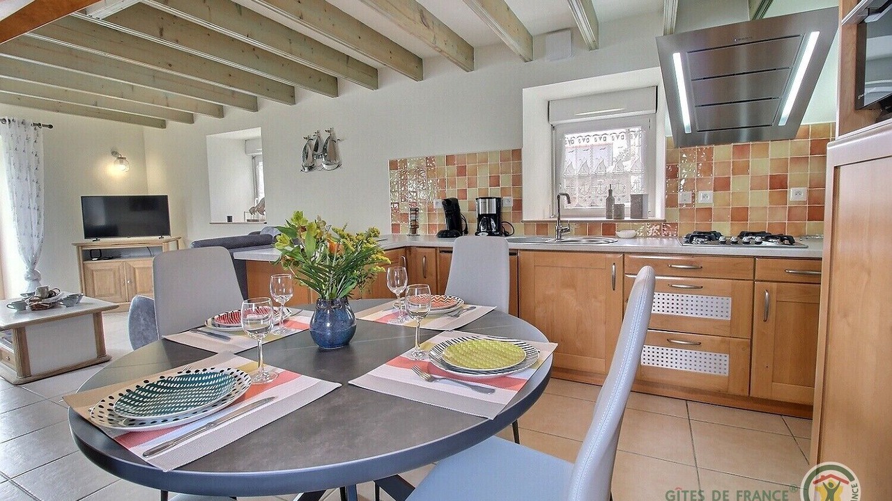 Photo of Others in Yvias