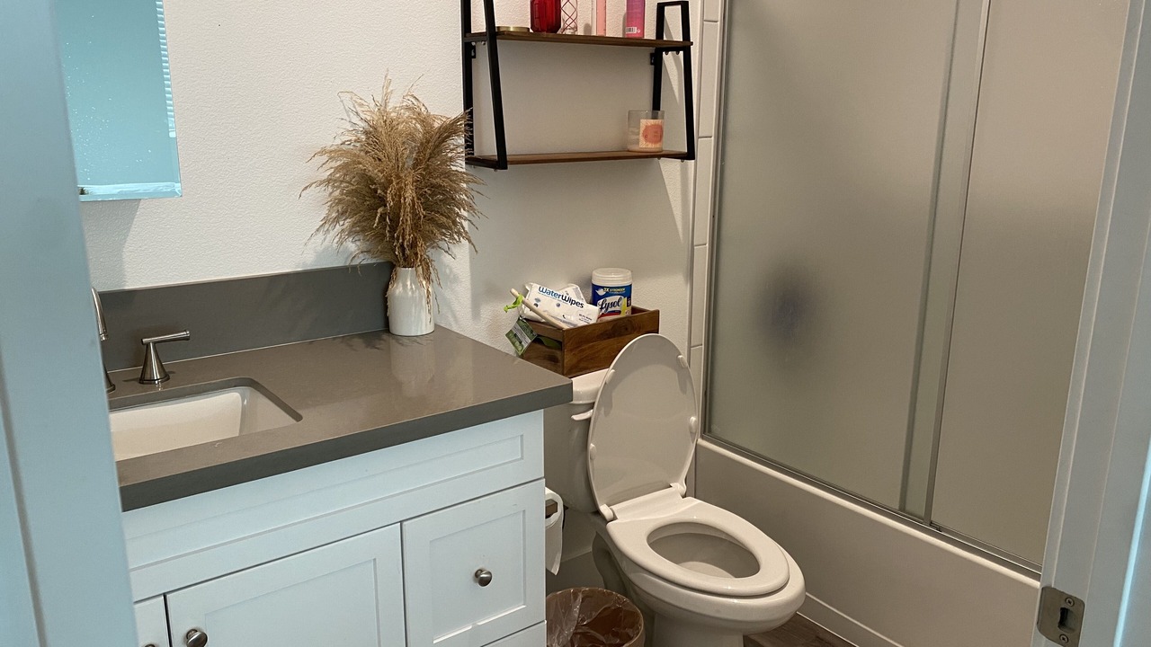 Photo of Bathroom in NoHo Arts District