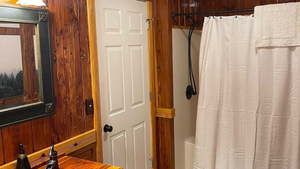 Photo of Bathroom in Joppa