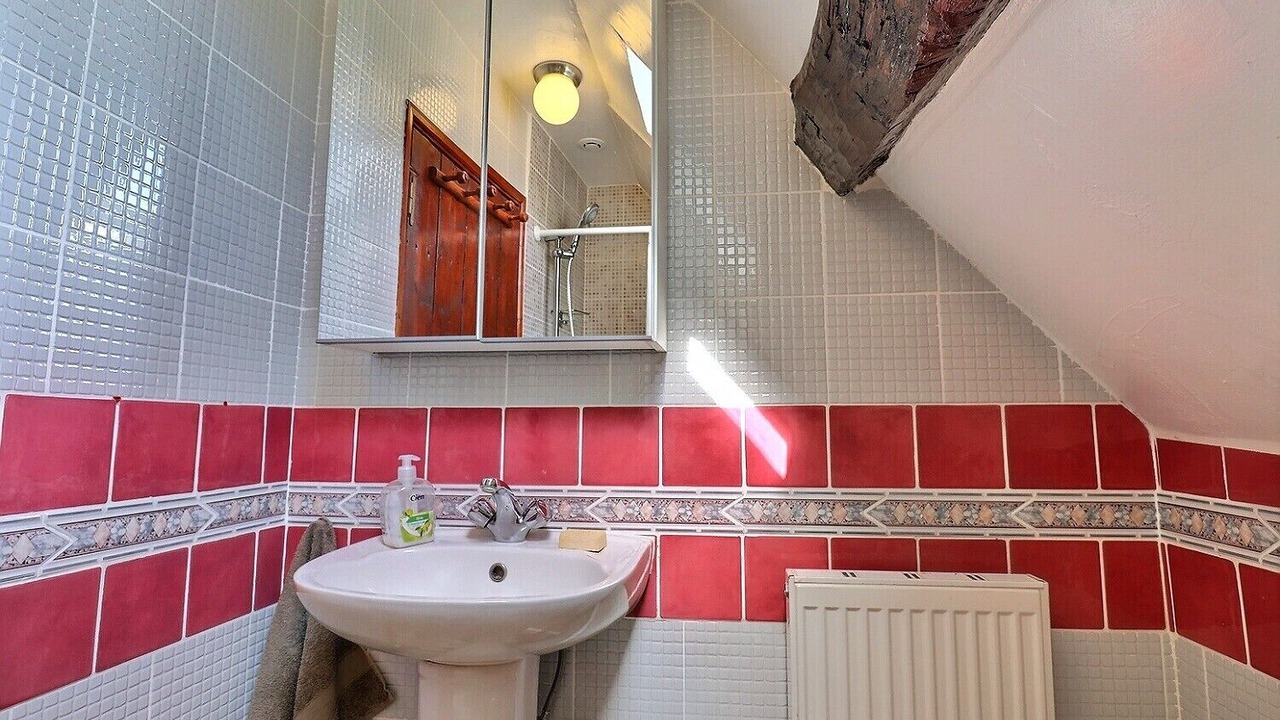 Photo of Bathroom in Parigne