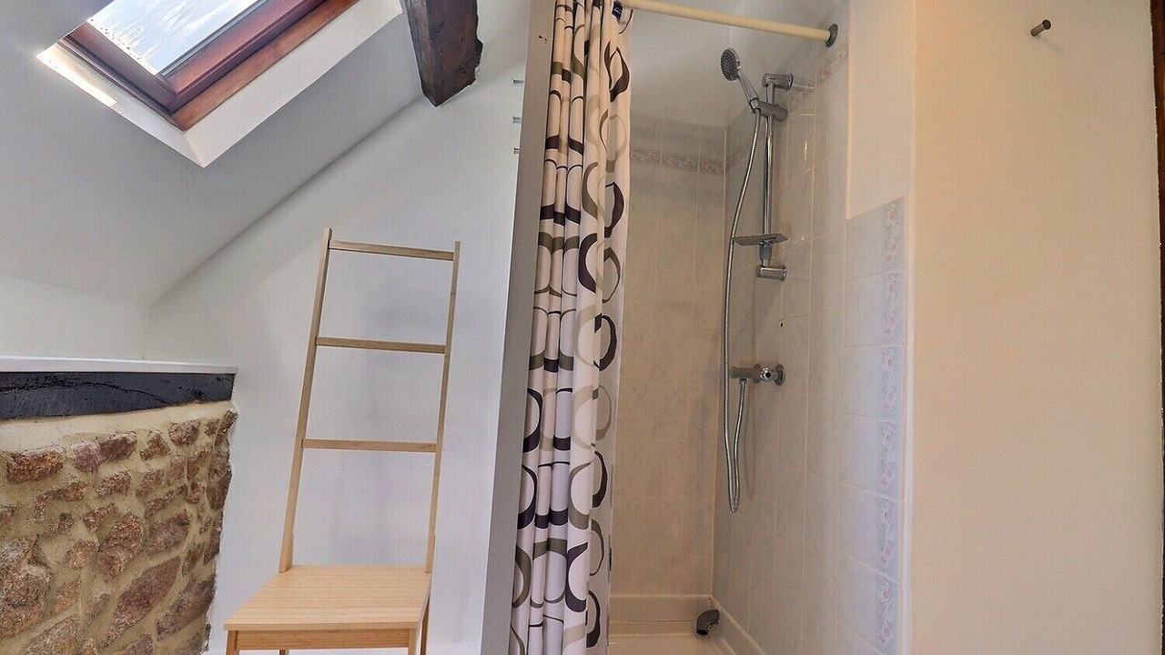 Photo of Bathroom in Parigne