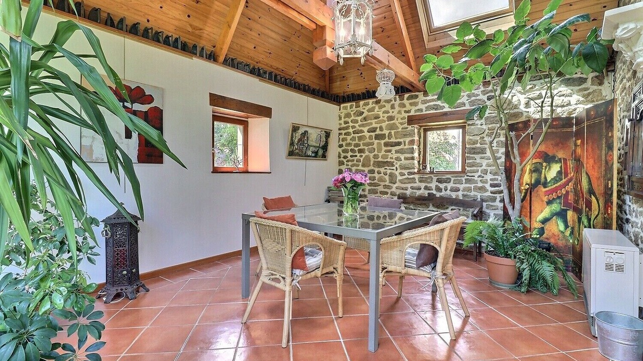 Photo of Others in Sens-de-Bretagne