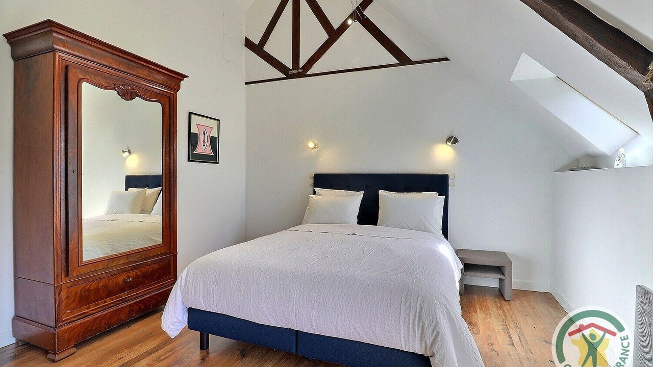 Photo of Bedroom in La Ville-es-Nonais
