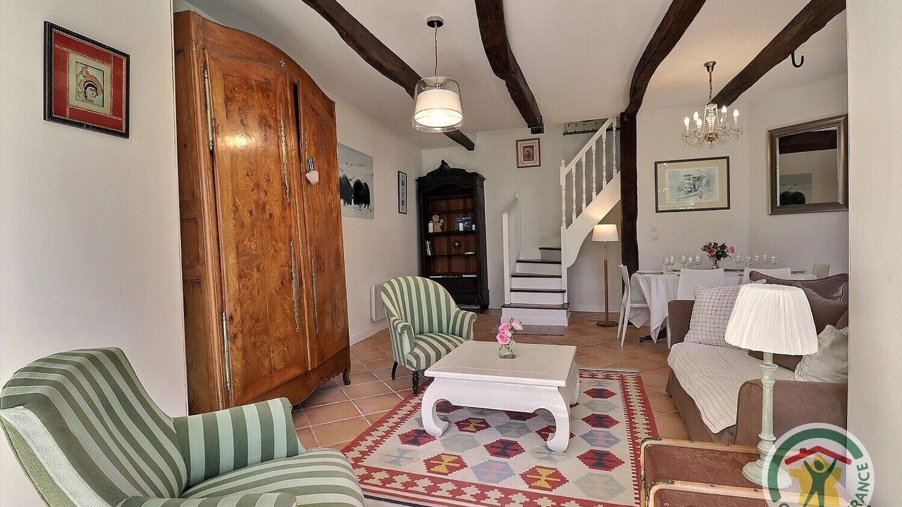 Photo of Livingroom in La Ville-es-Nonais