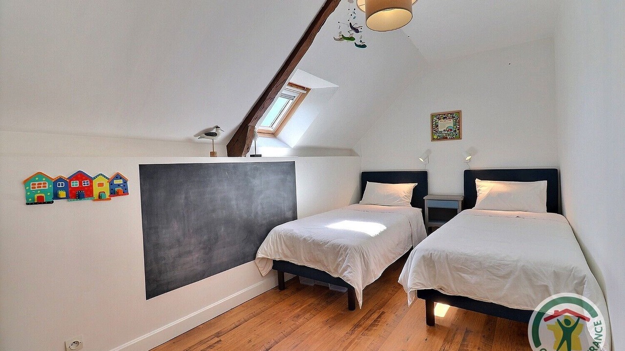 Photo of Bedroom in La Ville-es-Nonais