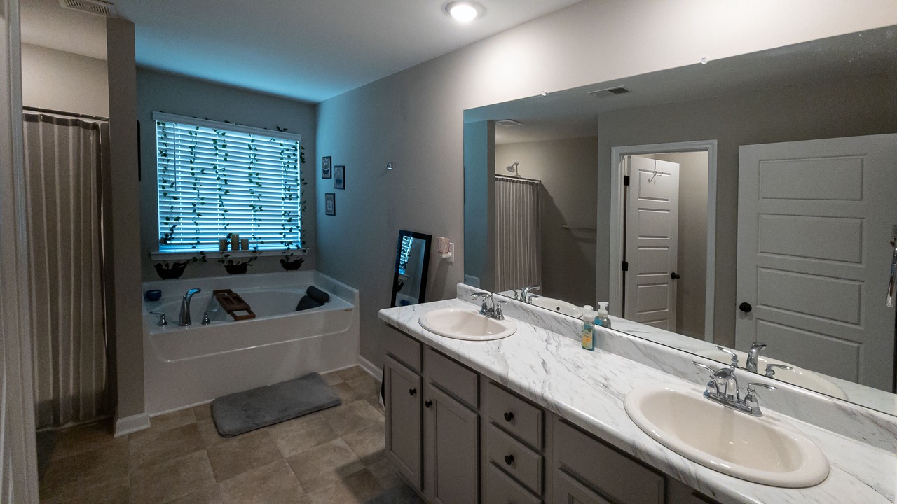 Photo of Bathroom in Opelika