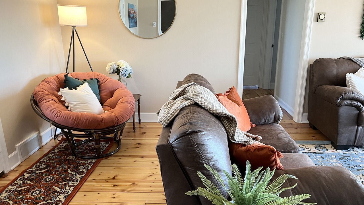 Photo of Livingroom in Town of Varick