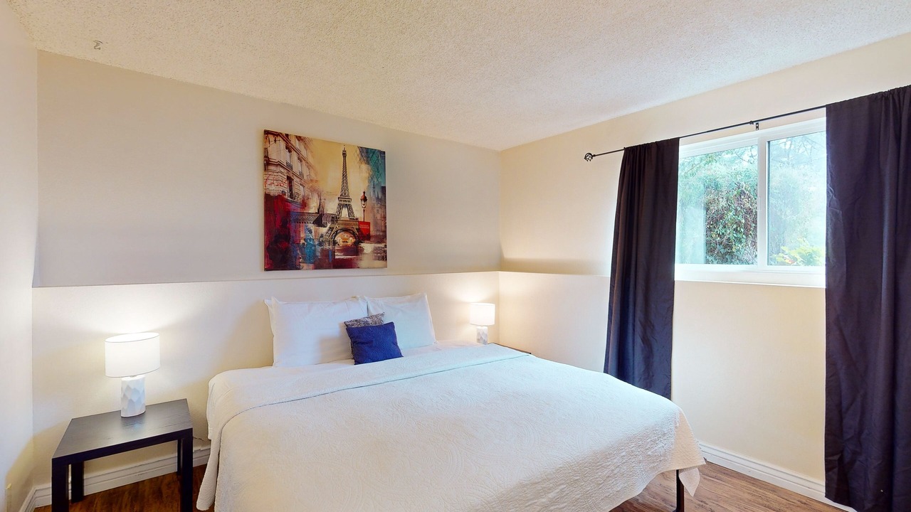 Photo of Bedroom in Shadow Mountain