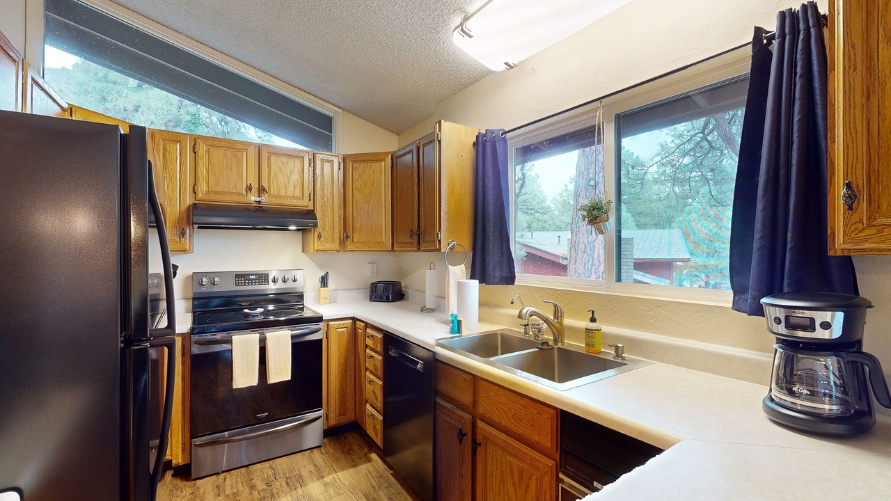 Photo of Kitchen in Shadow Mountain