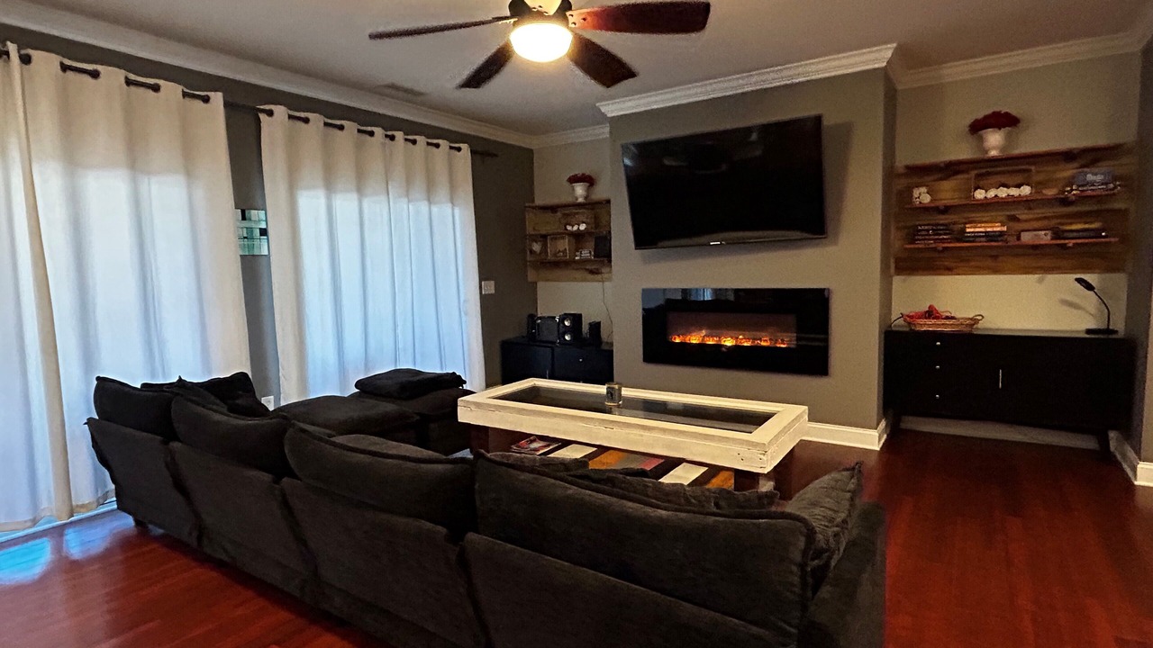 Photo of Livingroom in Fuquay-Varina