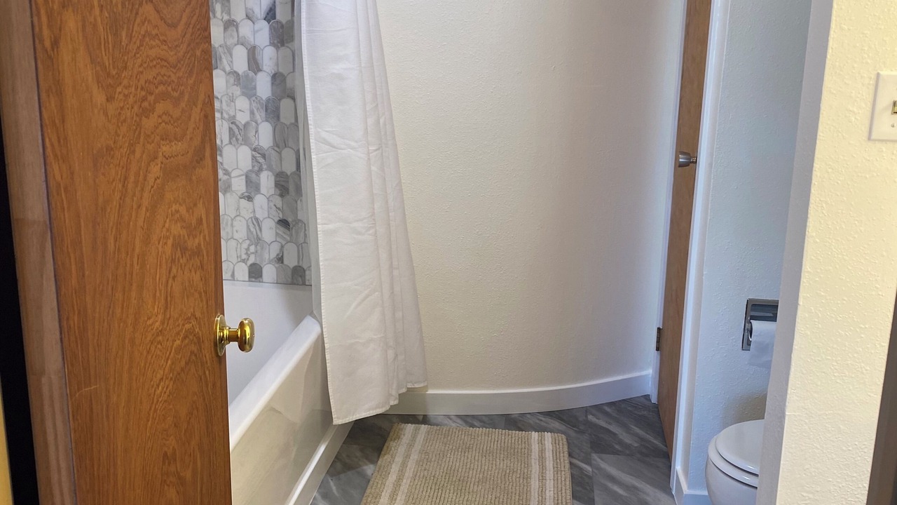 Photo of Bathroom in Red Butte